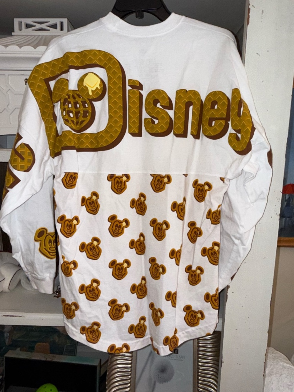 Disney Small spirit jersey mickey waffles icon shirt Small S - Picture 5 of 5